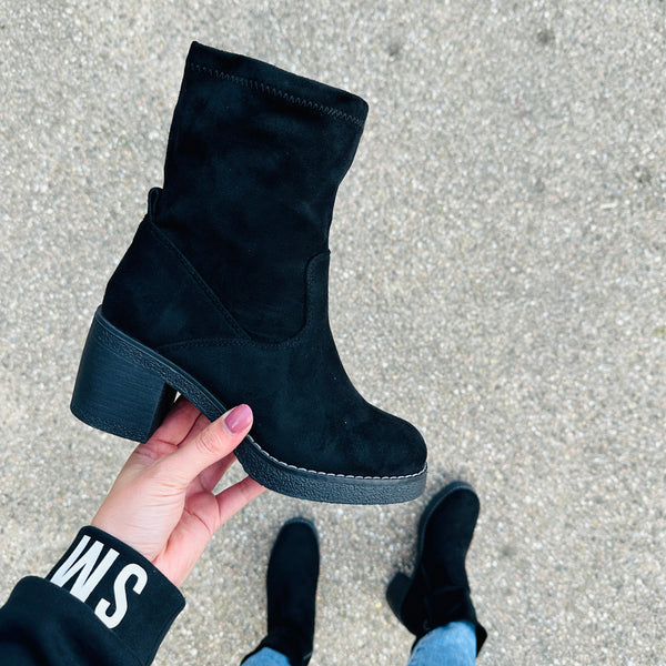 Bottes noires 27