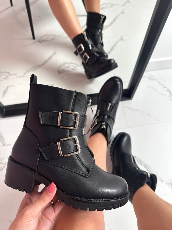 Bottes Noires Gesp